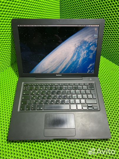 Ноутбук Apple MacBook