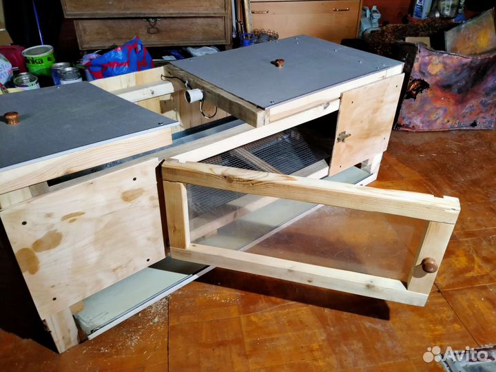 Клетки брудера и курятники для перепелов (цыплят)