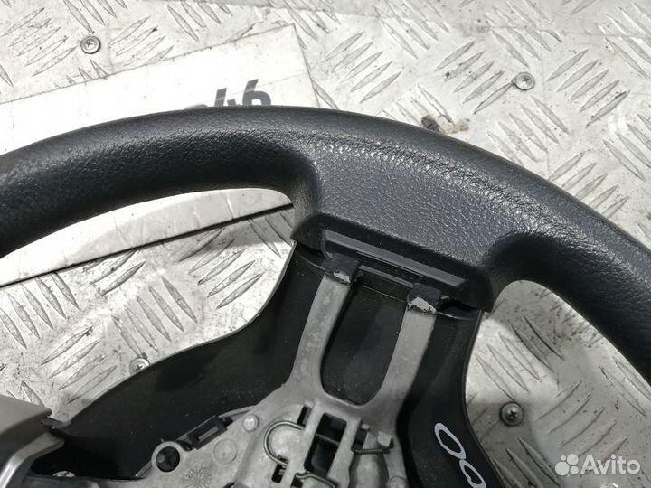 Рулевое колесо Nissan Note E11
