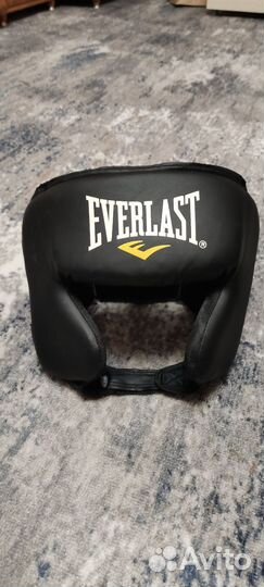 Боксерский шлем Everlast