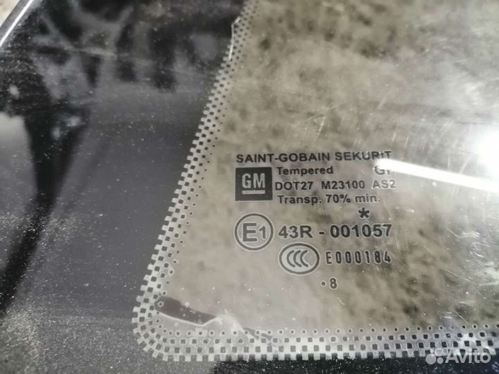 Форточка задняя левая опель корса д