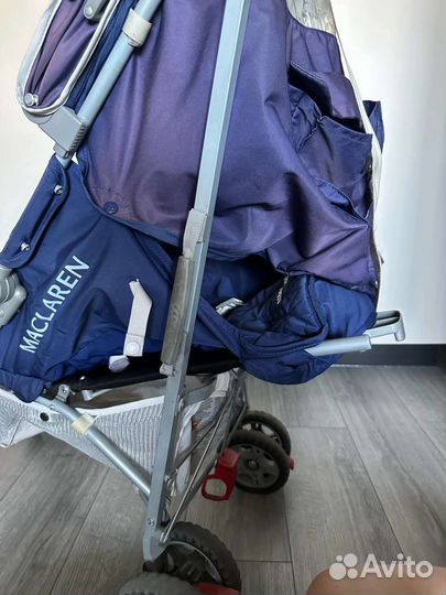 Прогулочная коляска трость