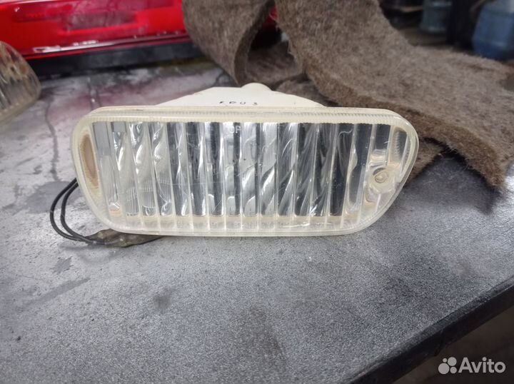 Стоп сигнал багажника