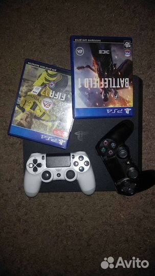 Sony playstation 4 slim