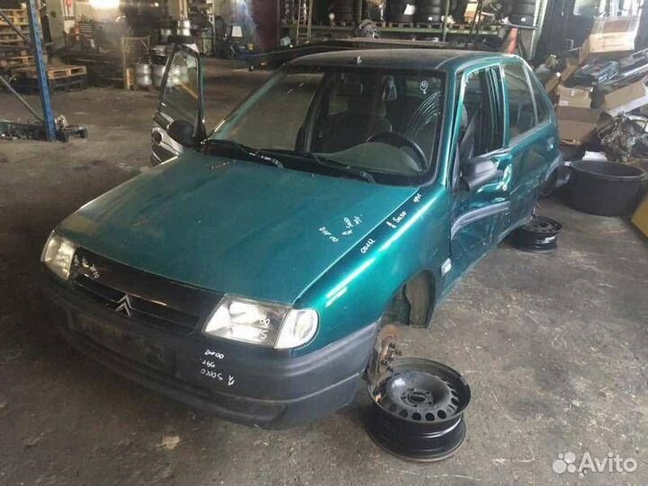 Фара левая Citroen Saxo 1999