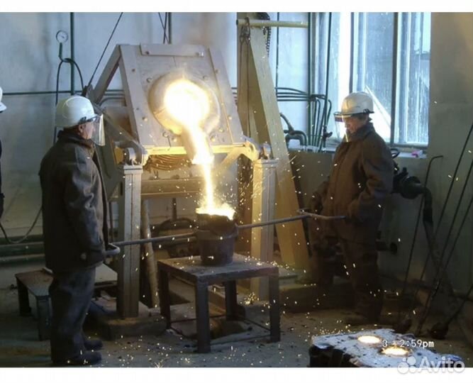Плавильщик стали на индукционные печи