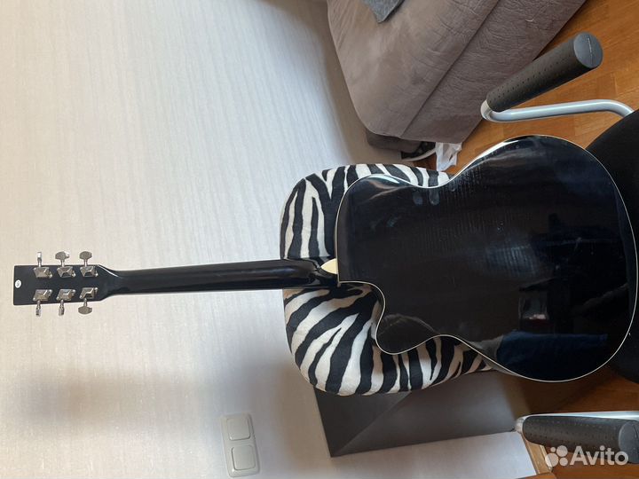 Акустическая гитара homage