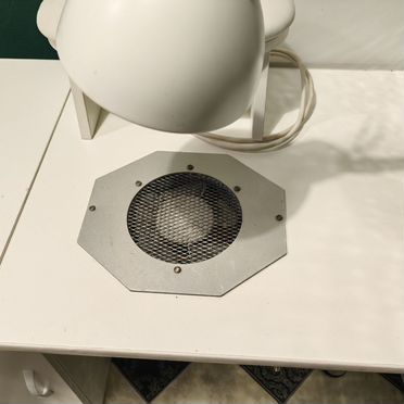 Маникюрный стол с вытяжкой бу