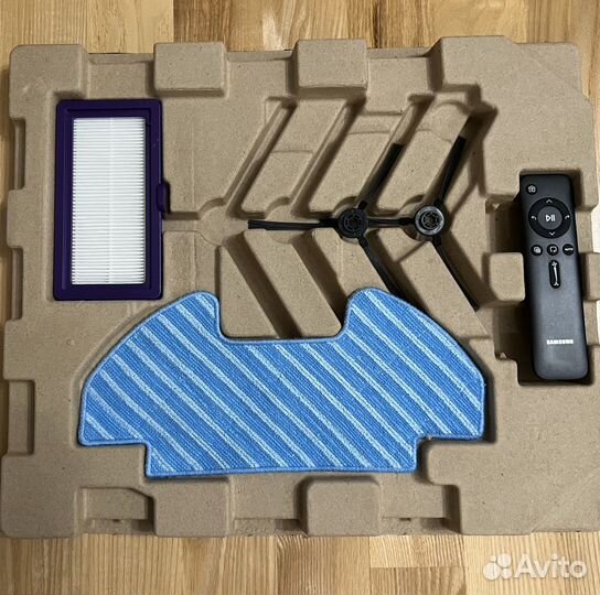 Пылесос с влажной уборкой