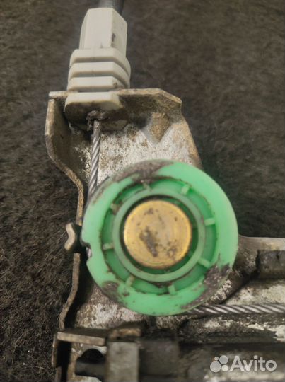 Передний правый стеклоподъёмник Audi 100 C4