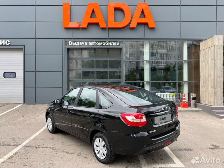 LADA Granta 1.6 МТ, 2023