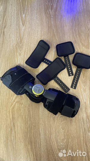 Ортез на коленный сустав