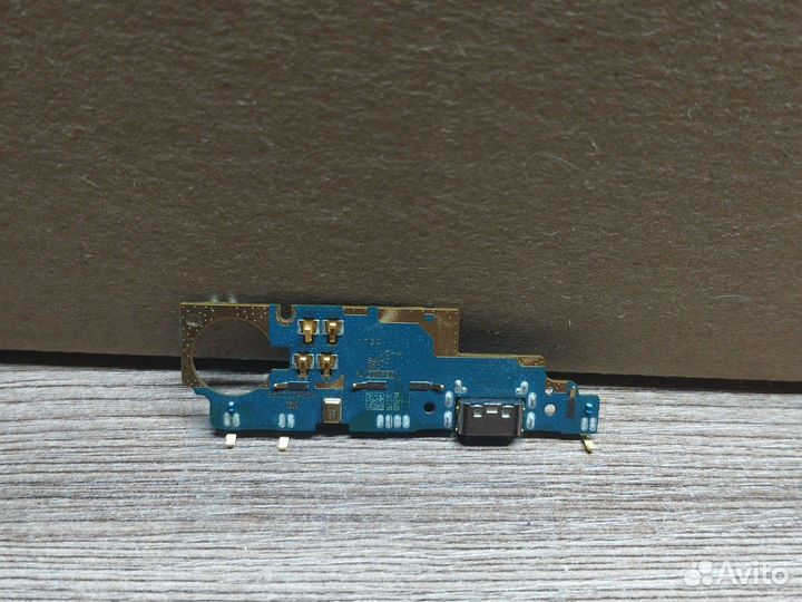 Xiaomi Mi Max 2. Нижняя плата зарядки. Оригинал