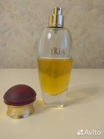 Парфюм Yria Yves Rocher