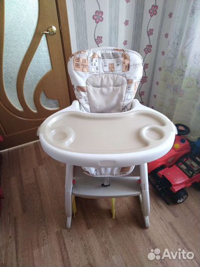 Стул для кормления