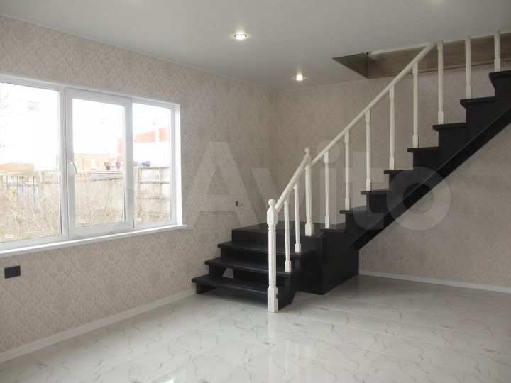 Коттедж 105 м² на участке 5 сот.