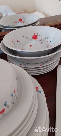 Набор столовой посуды