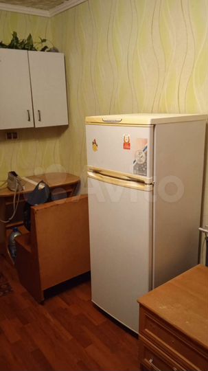 Комната 13 м² в 8-к., 1/5 эт.