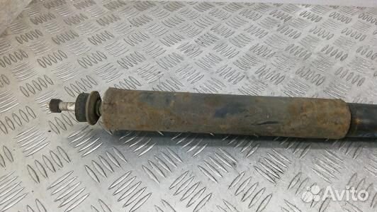 Амортизатор задний toyota RAV 4 ZCA2 (7SV20MF02)