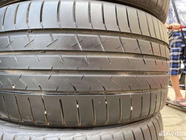 Habilead HF330 275/40 R21 и 315/35 R21