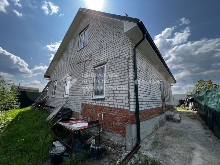 Дом 80 м² на участке 5 сот.