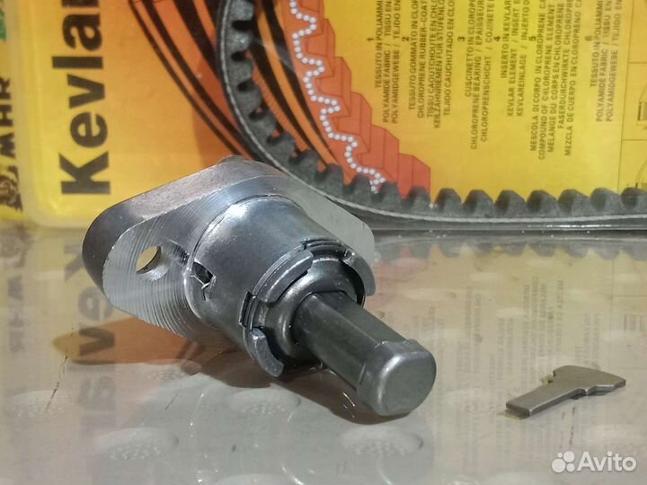 Натяжитель цепи грм TTR 250