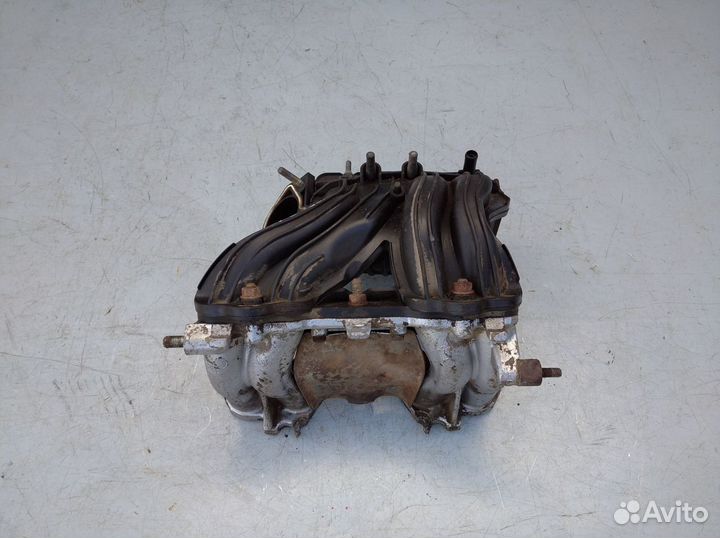 Коллектор впускной Ваз 2110 Приора