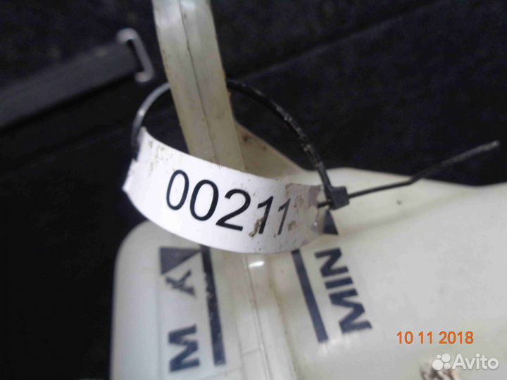 Бачок расширительный Audi С6 (2004—2008) 4F0 121 403 G