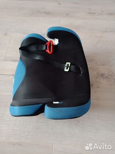 Автокресло бустер от 15 кг до 36