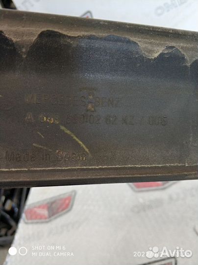 Молдинг передней левой двери Мерседес Vito W639