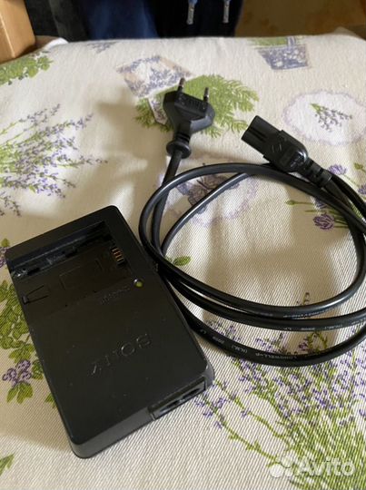 Зеркальный фотоаппарат