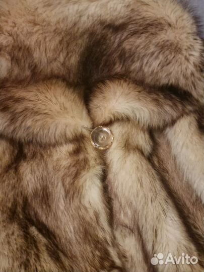 Шуба из енота с капюшоном