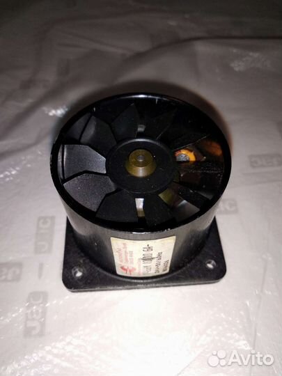 Вентилятор Швейцария 24v переменный ток V466M