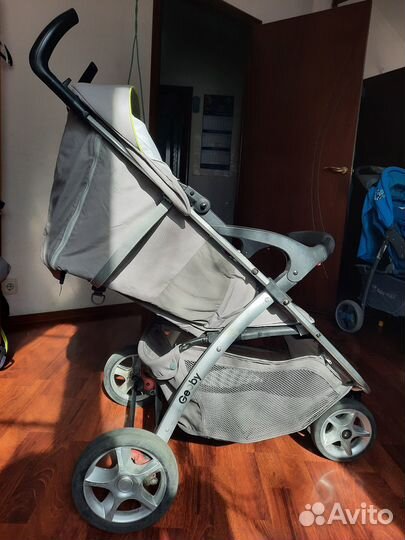 Прогулочная коляска