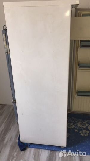 Холодильник новый(им не пользовались)