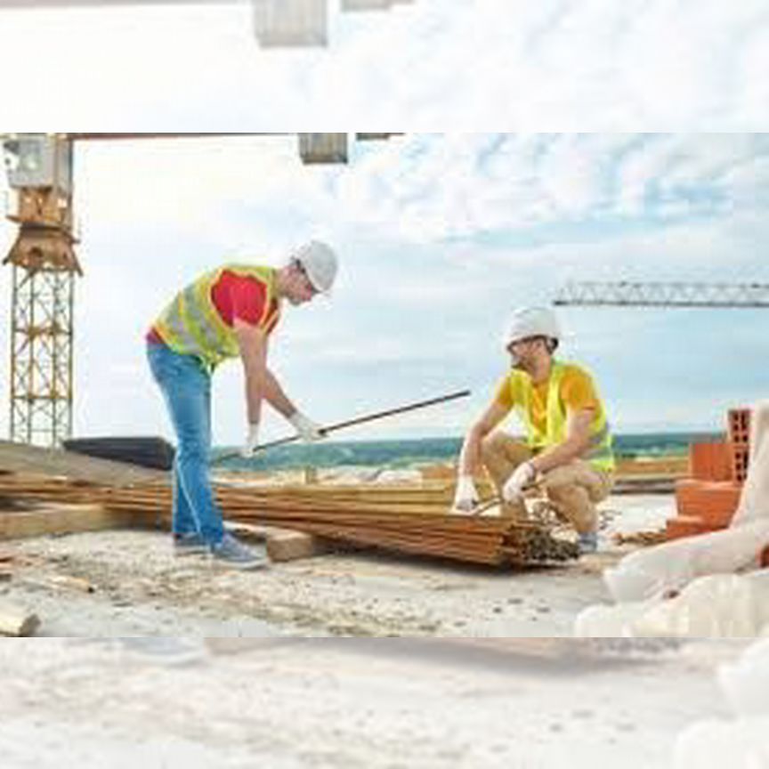 Xotin yogurt bilan blowjob beradi