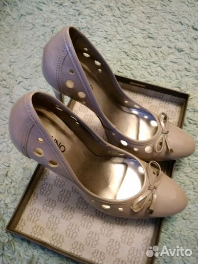 Туфли новые натуральный лак