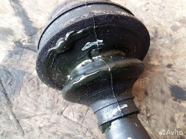 Полуось задняя Audi A6 C6 2004-2011