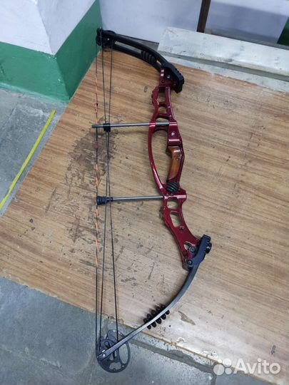 Блочный лук hoyt 38 pro xt 2000