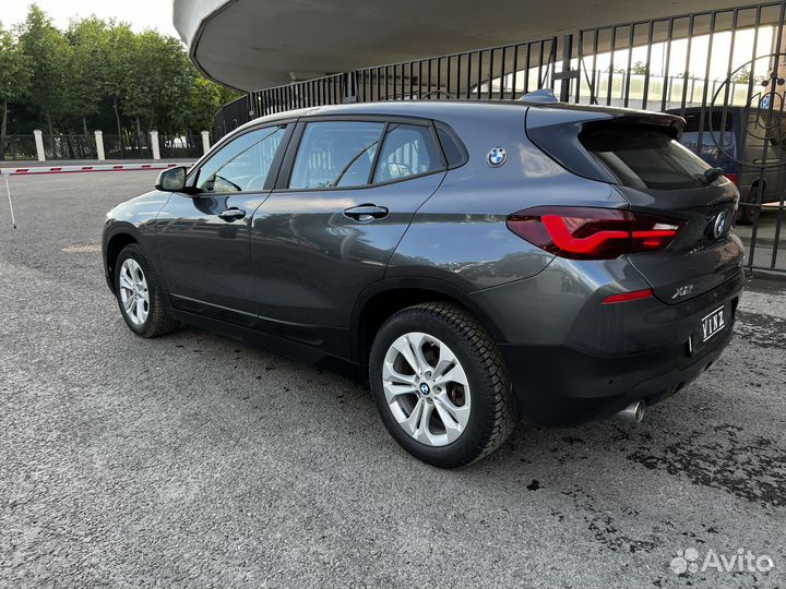 BMW X2 2.0 AT, 2021, битый, 57 500 км