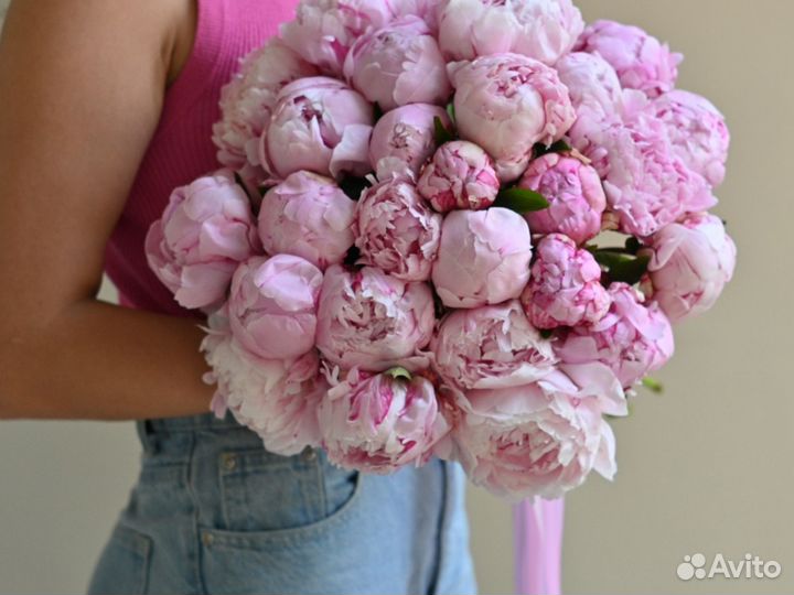 Пионы с доставкой домой за 2 часа