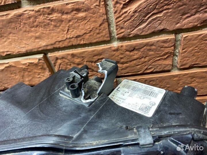 Фара левая Volkswagen Tiguan 2017-2020 Ремкомплект