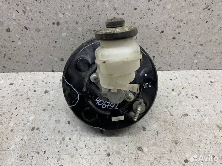 Усилитель тормозов вакуумный Toyota Corolla E150 2