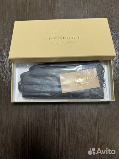 Burberry перчатки