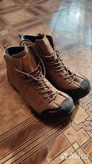 Трекинговые ботинки мужские