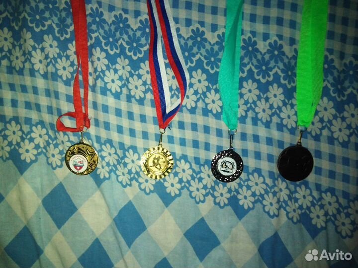 Медали спортивные