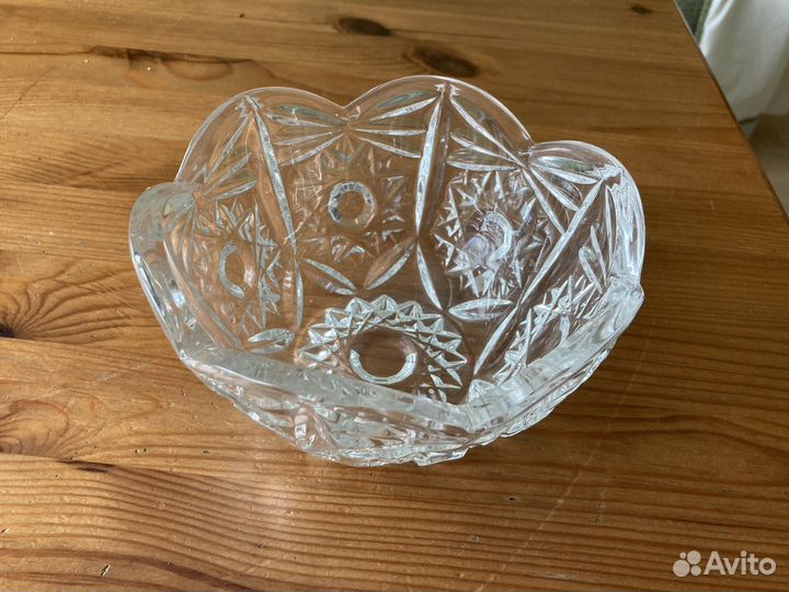 Хрустальные вазы ладьи