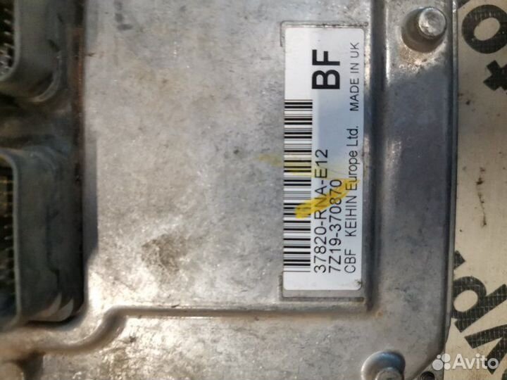 Блок управления двигателем Honda Civic FD1 R18Z4