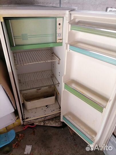 Продам холодильник бу