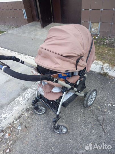 Коляска capella